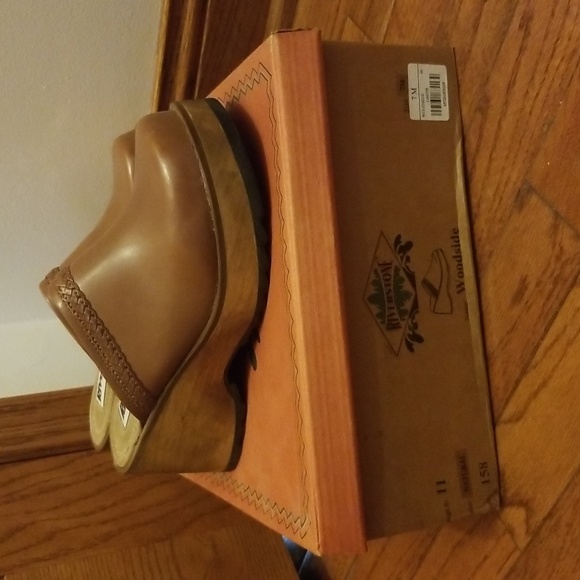 Vintage Riverstone "Woodside"- Clogs in Natural tone, size 7M- NWT - Picture 11 of 13